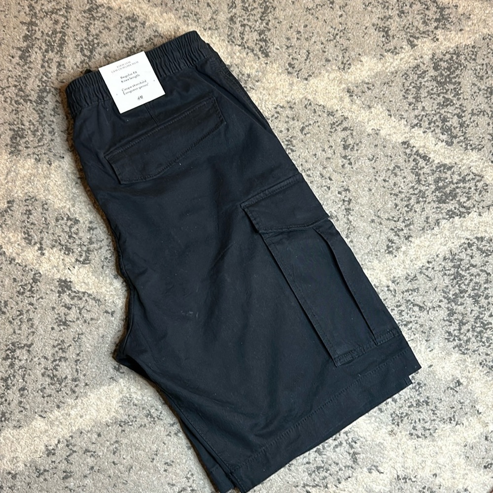 H&M cargo shorts